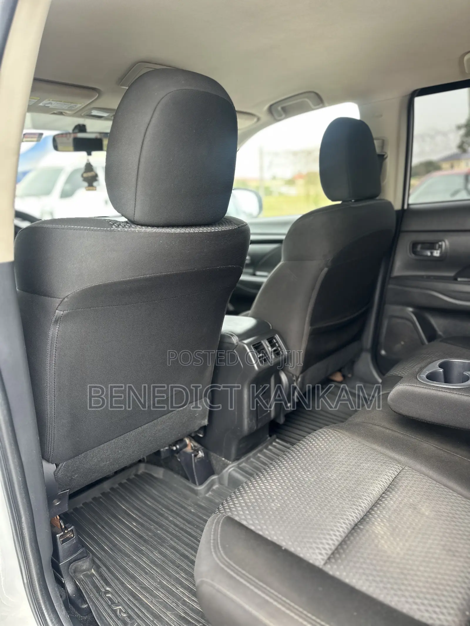 Mitsubishi Outlander SE AWC 2019 White