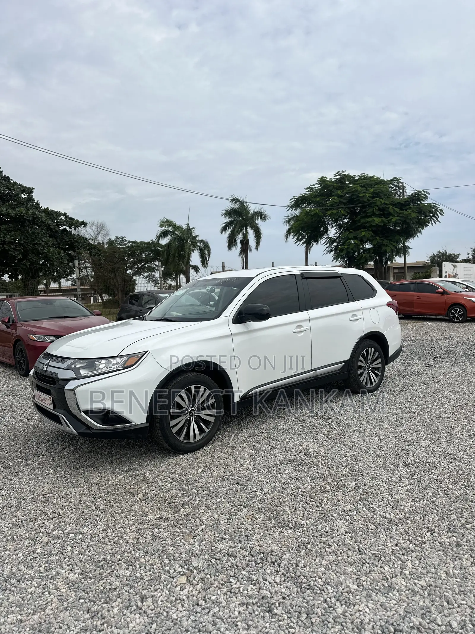 Mitsubishi Outlander SE AWC 2019 White