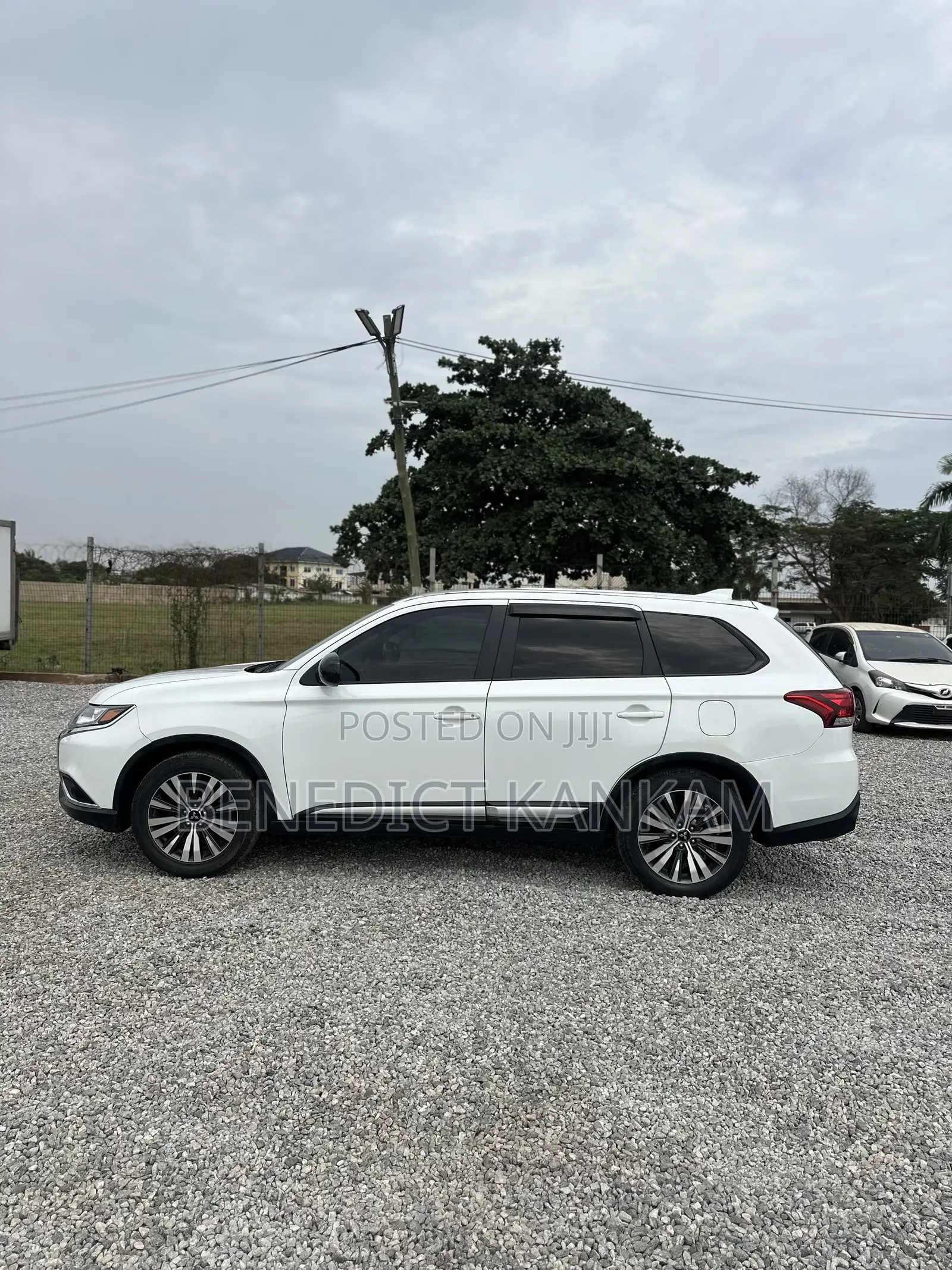 Mitsubishi Outlander SE AWC 2019 White