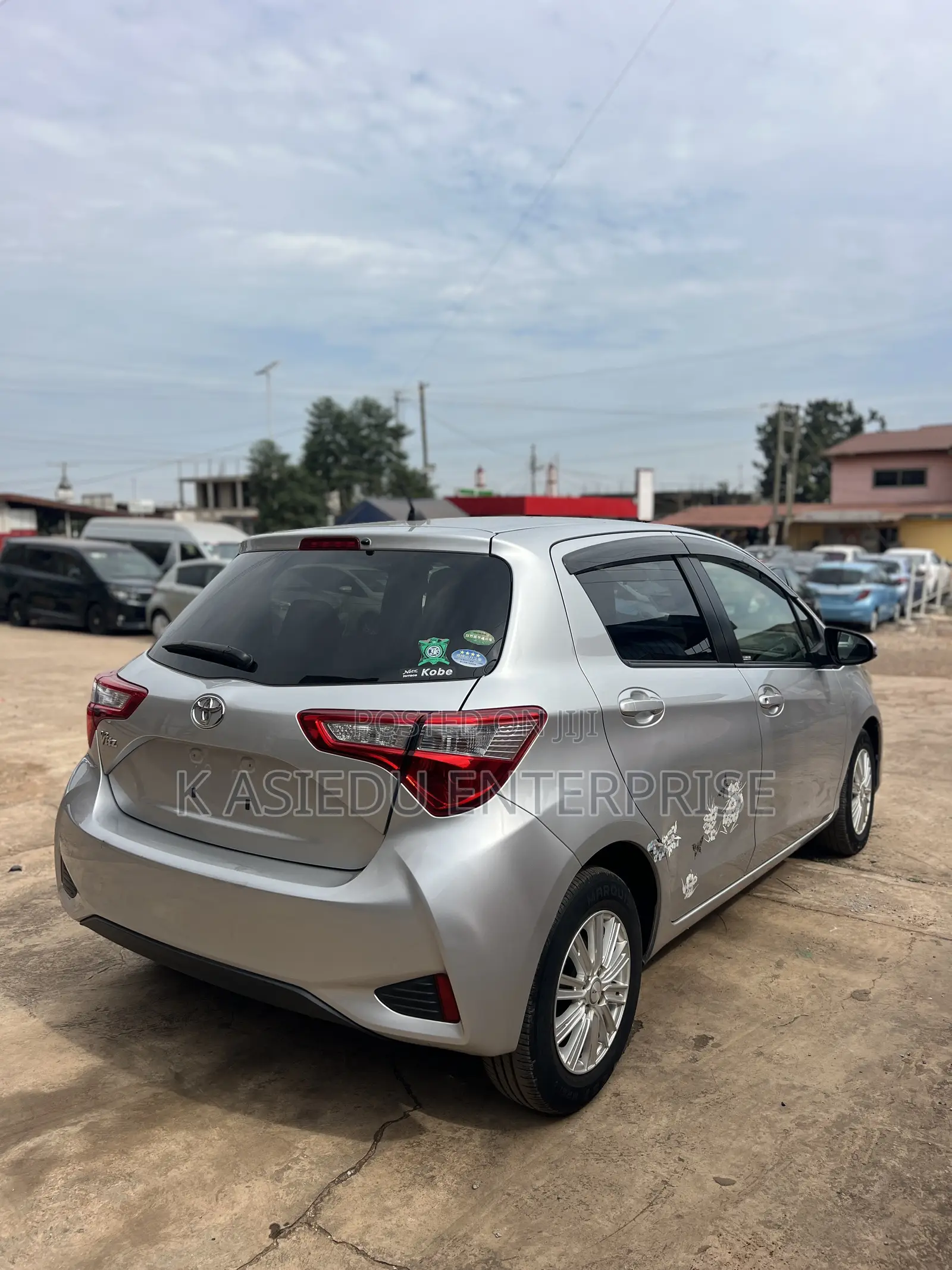 Toyota Vitz 1.3 AWD 3dr 2017 Silver