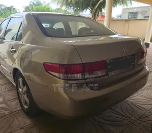 Honda Accord Automatic 2004 Gold