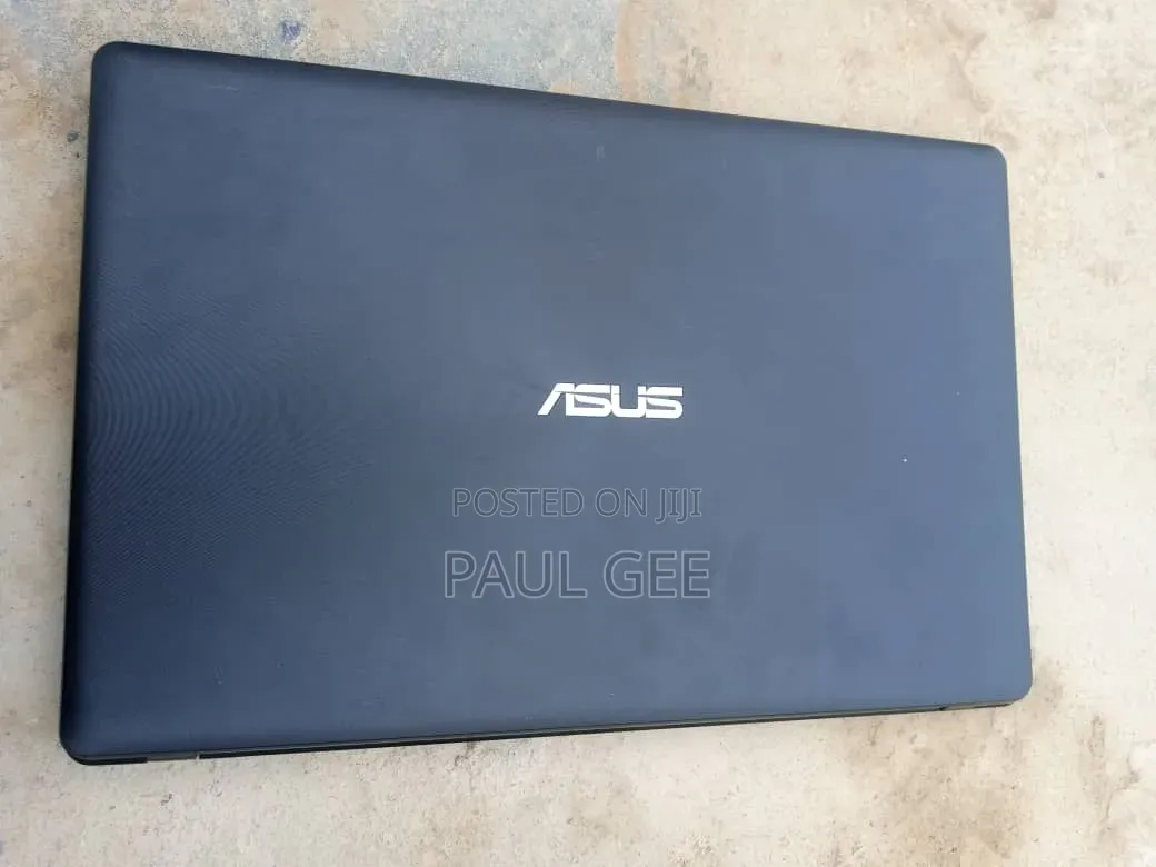 Laptop Asus ASUSPRO B9440UA 8GB Intel Core i7 HDD 500GB