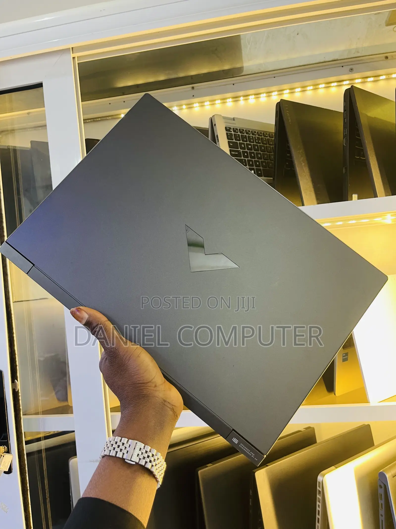 New Laptop HP Victus 16 16GB Intel Core i7 SSD 512GB