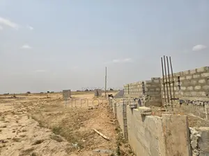 Afienya–Shai Hills, 7 Minutes From School Junction