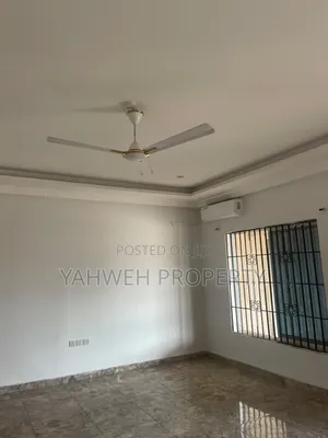 2bdrm House in Coastal, Accra Metropolitan for rent