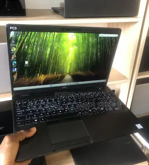 Laptop Dell Latitude 5501 1GB Intel Core i7 SSD 512GB
