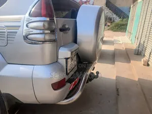Toyota Land Cruiser Prado 2007 Silver