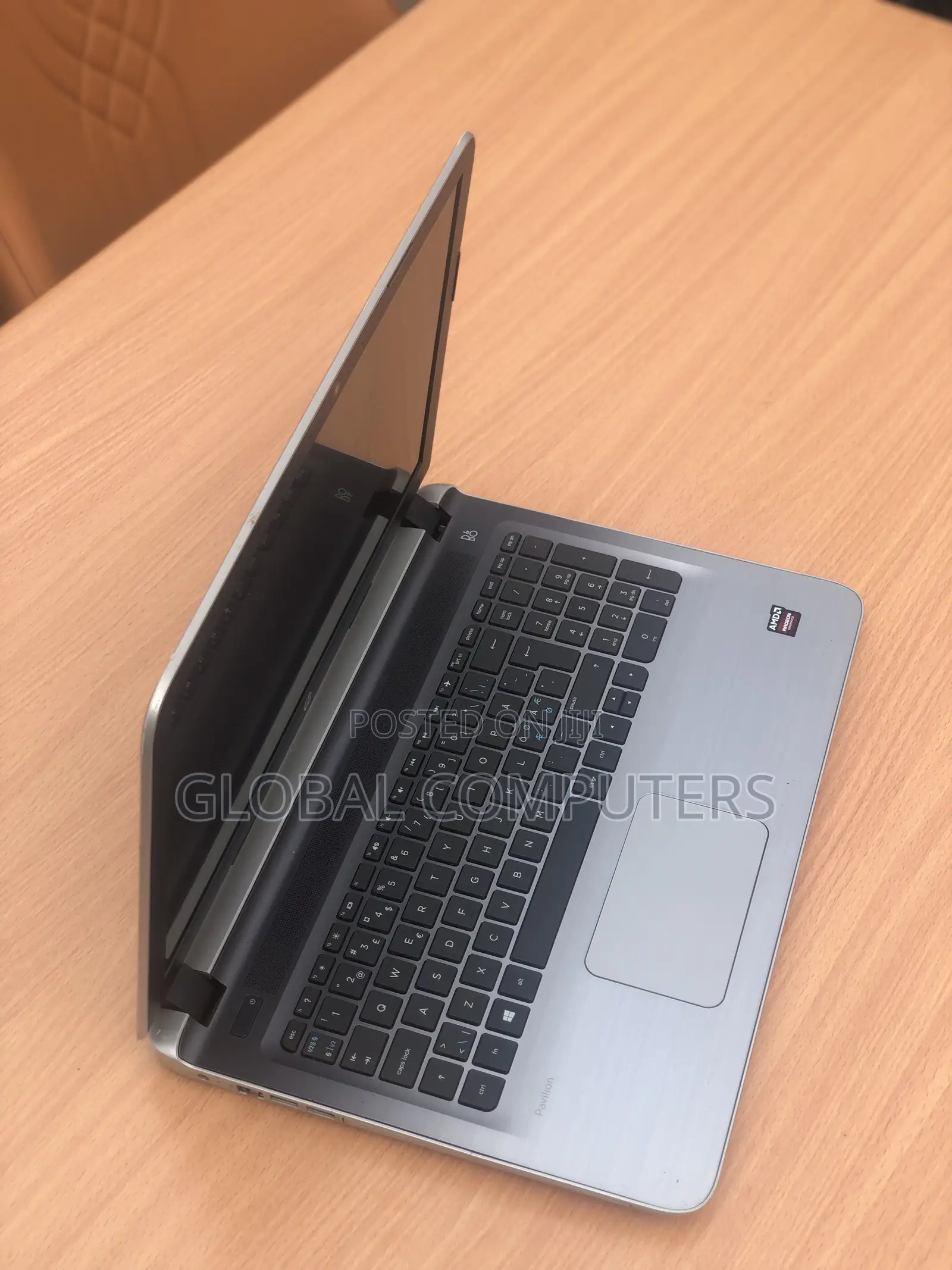 Laptop HP Pavilion 15 8GB AMD A10 SSD 256GB