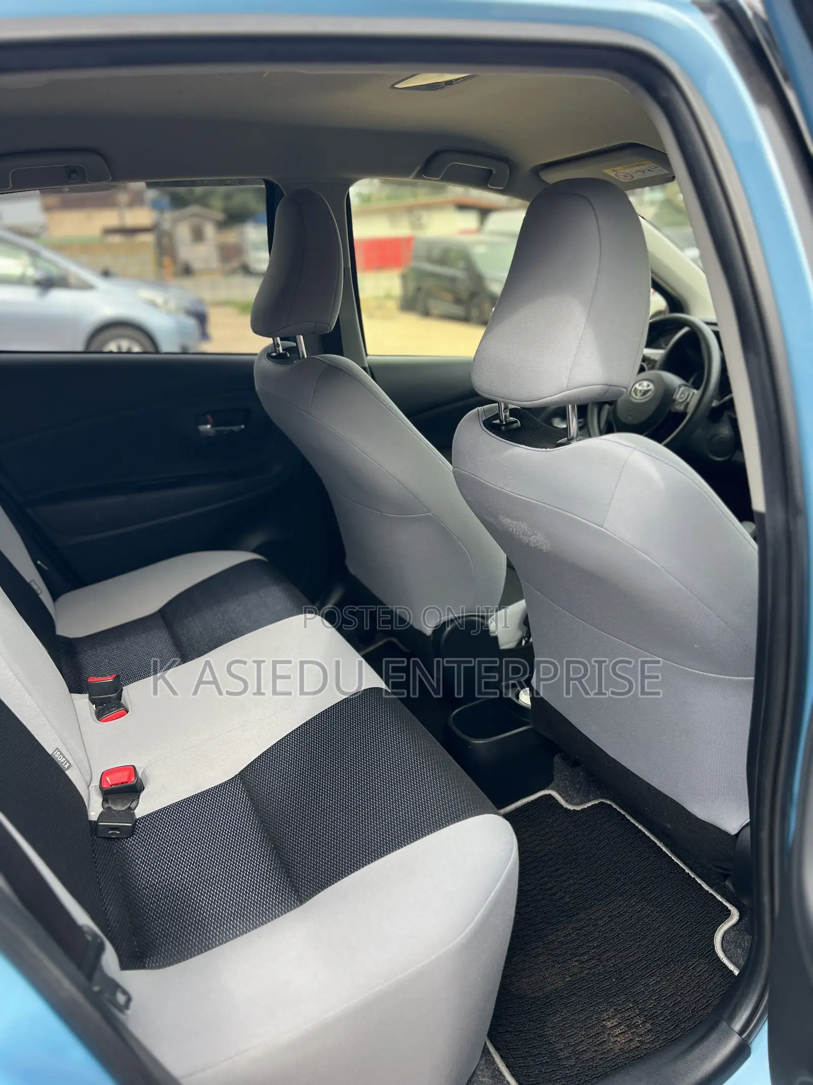 Toyota Vitz 1.3 AWD 3dr 2015 Blue