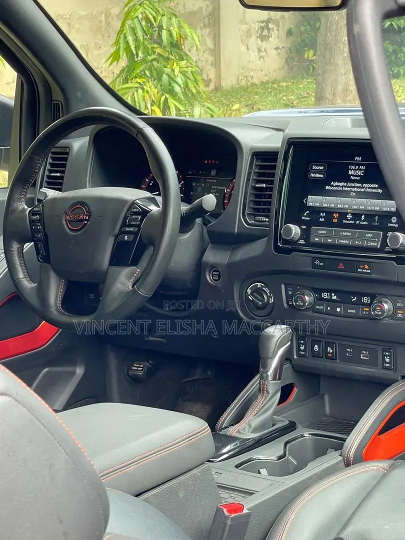 Nissan Frontier 2023 Blue