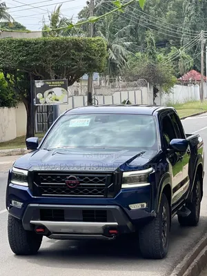 Nissan Frontier 2023 Blue