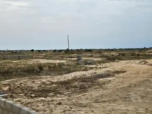 Prime Full Plot Near New Airport Tsopoli