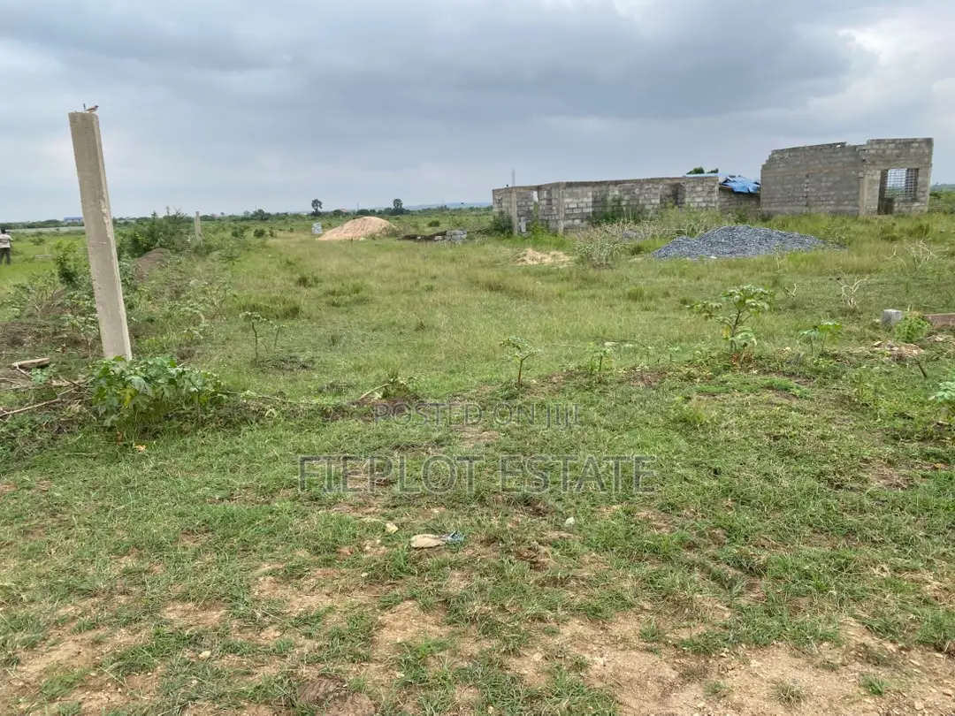 Afienya–Shai Hills, 7 Minutes From School Junction