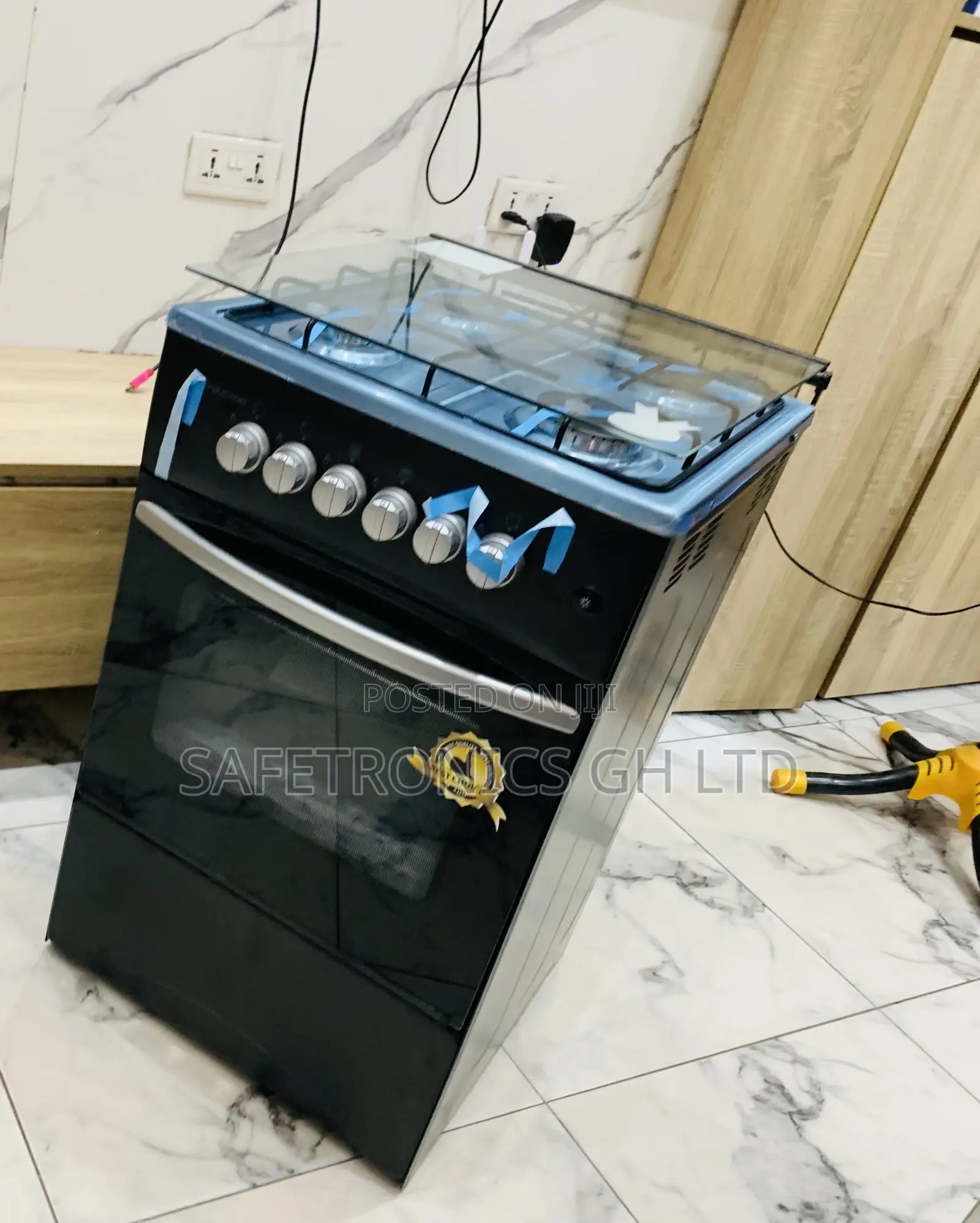 Get Your Favorite Black 4 Gas Burner Glass (50x50) Volcano Cooker