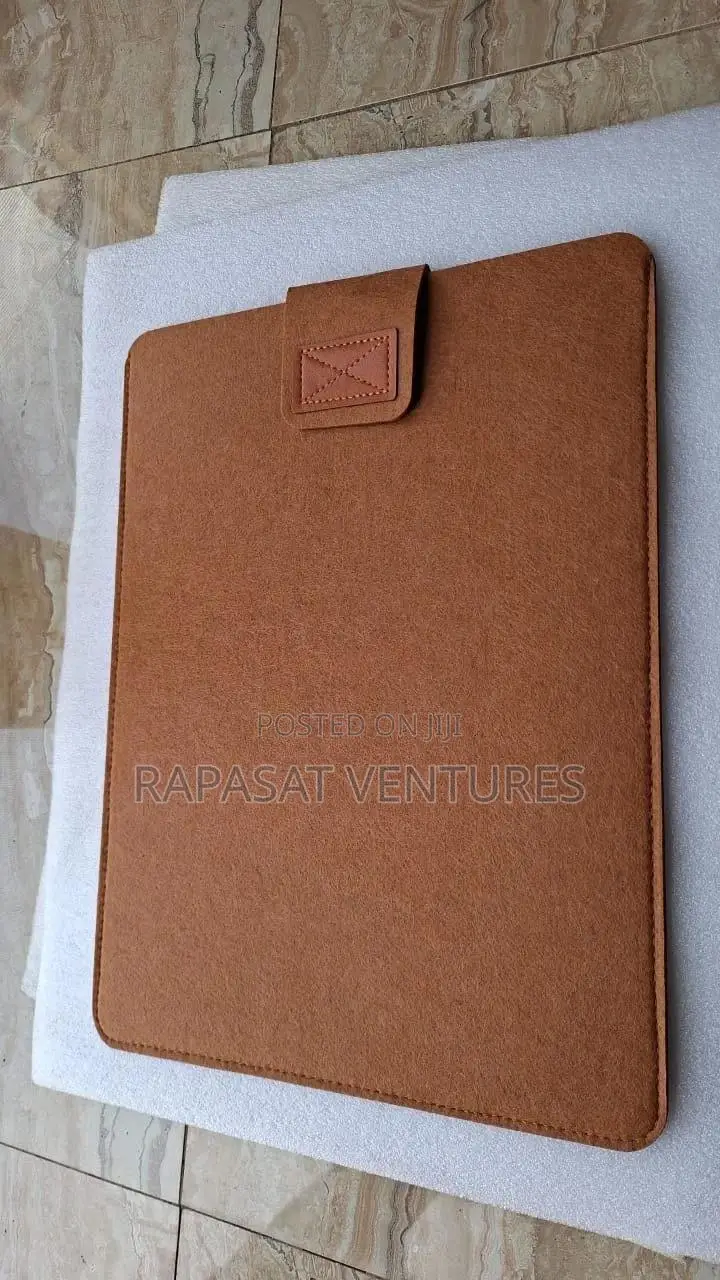 Laptop Sleeve Bag for 15.6", 14.0" and 13.3" (Black Brown Colour)