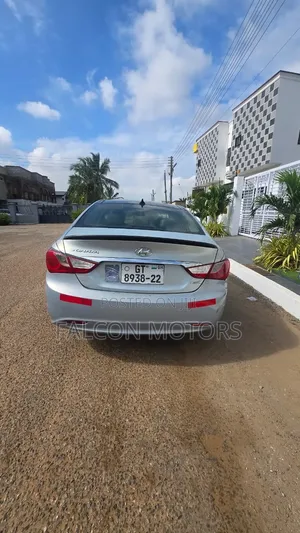 Hyundai Sonata 2013 Silver
