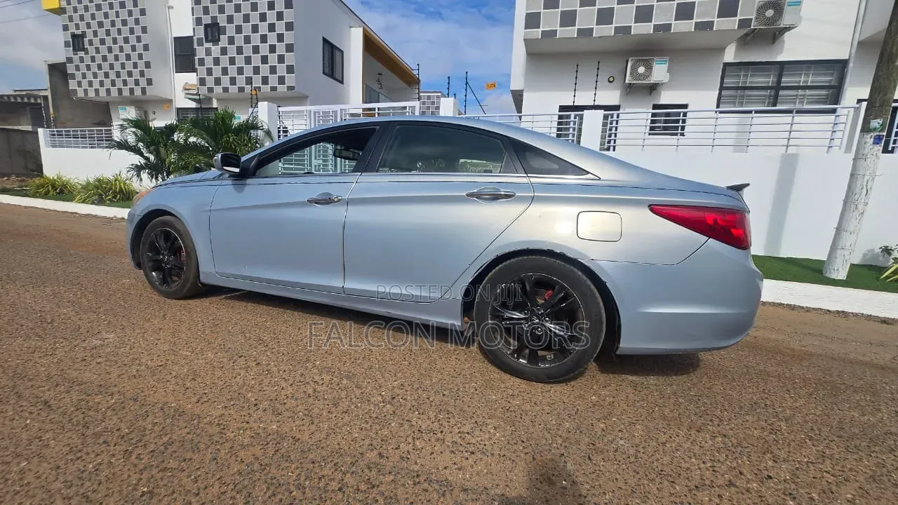 Hyundai Sonata 2013 Silver