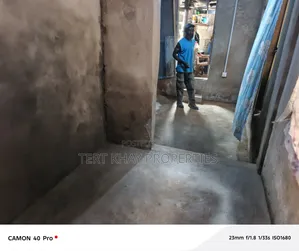 Mini Flat in First Junction for rent