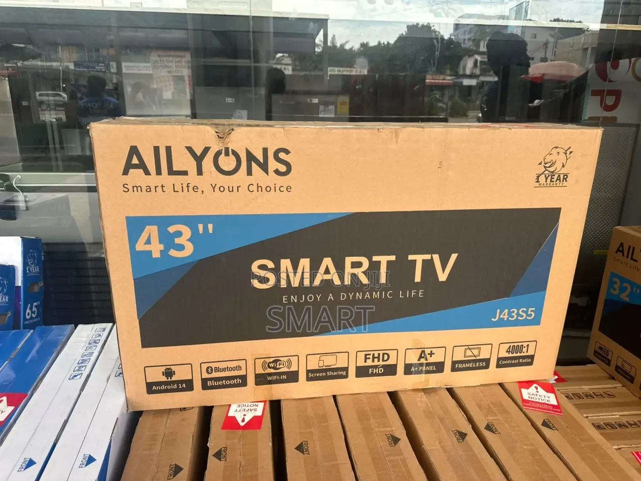 Ailyons 43" Smart TV