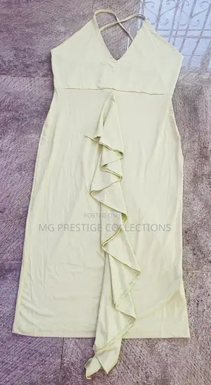 Women's Light Yellow v-Neck Ruffle Front Midi Dress