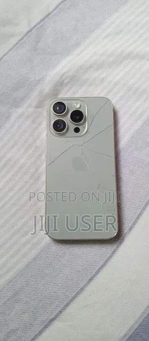 Apple iPhone 15 Pro 128 GB Gray