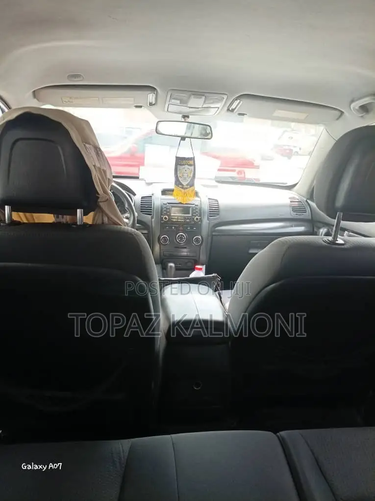 Kia Sorento 2012 Black