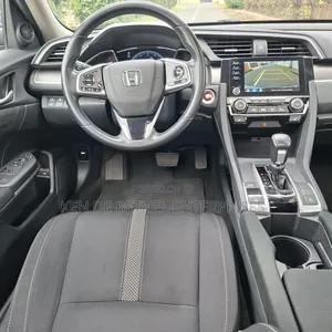 Honda Civic 2020 Gray