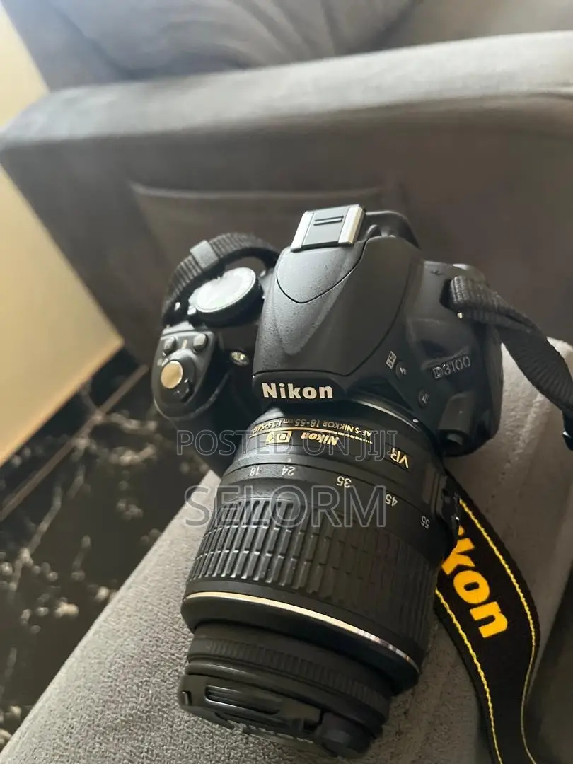 Nikon D3100 for Sale