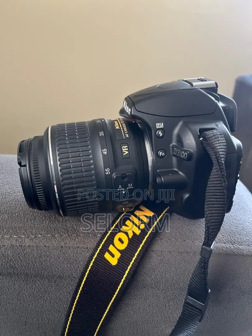 Nikon D3100 for Sale