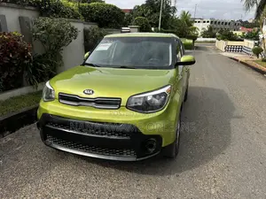 Kia Soul Hatchback 2017 Green
