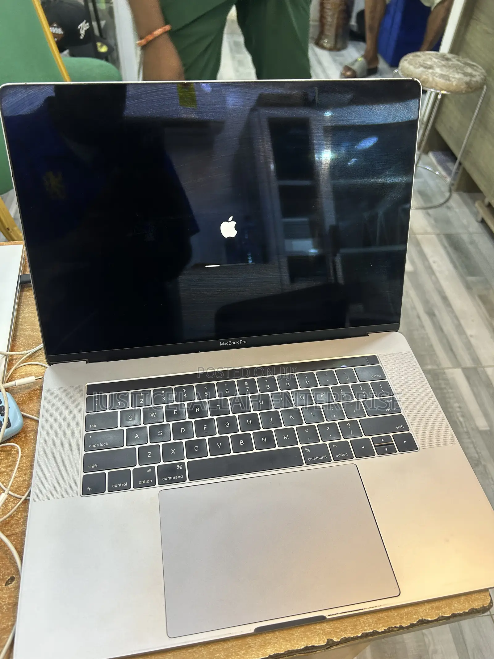 Laptop Apple MacBook 2016 16GB Intel Core i7 SSD 1T