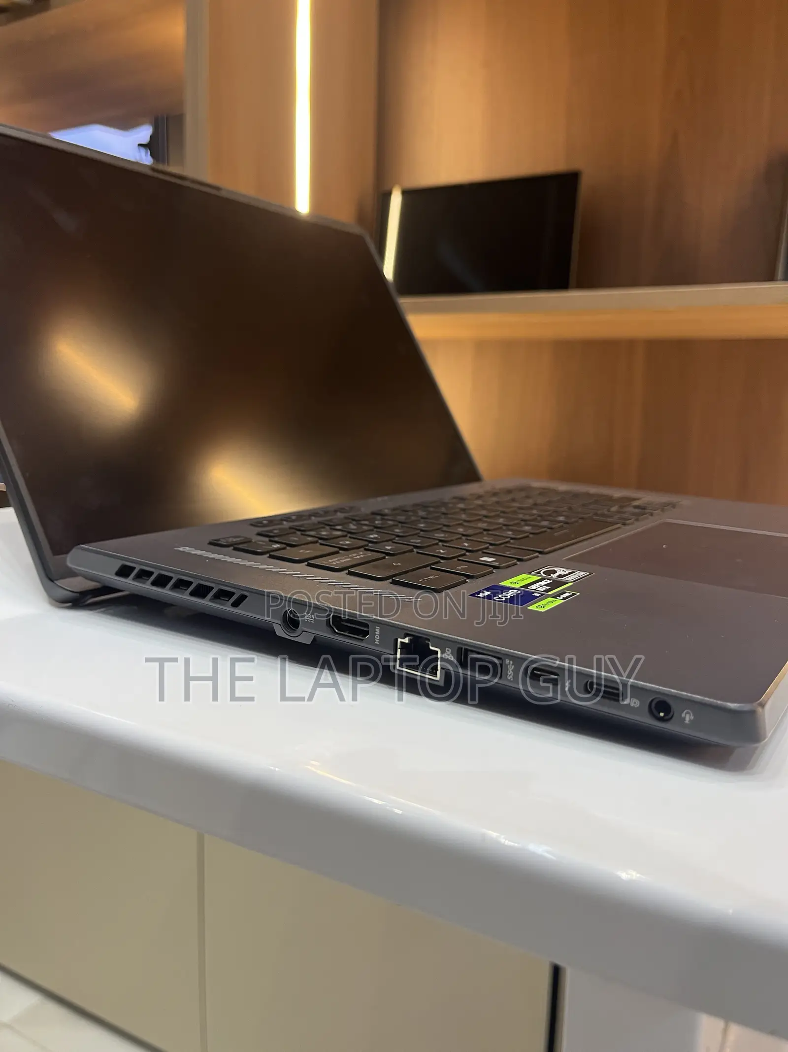 Laptop Asus ROG Zephyrus G16 16GB Intel Core i9 SSD 1T