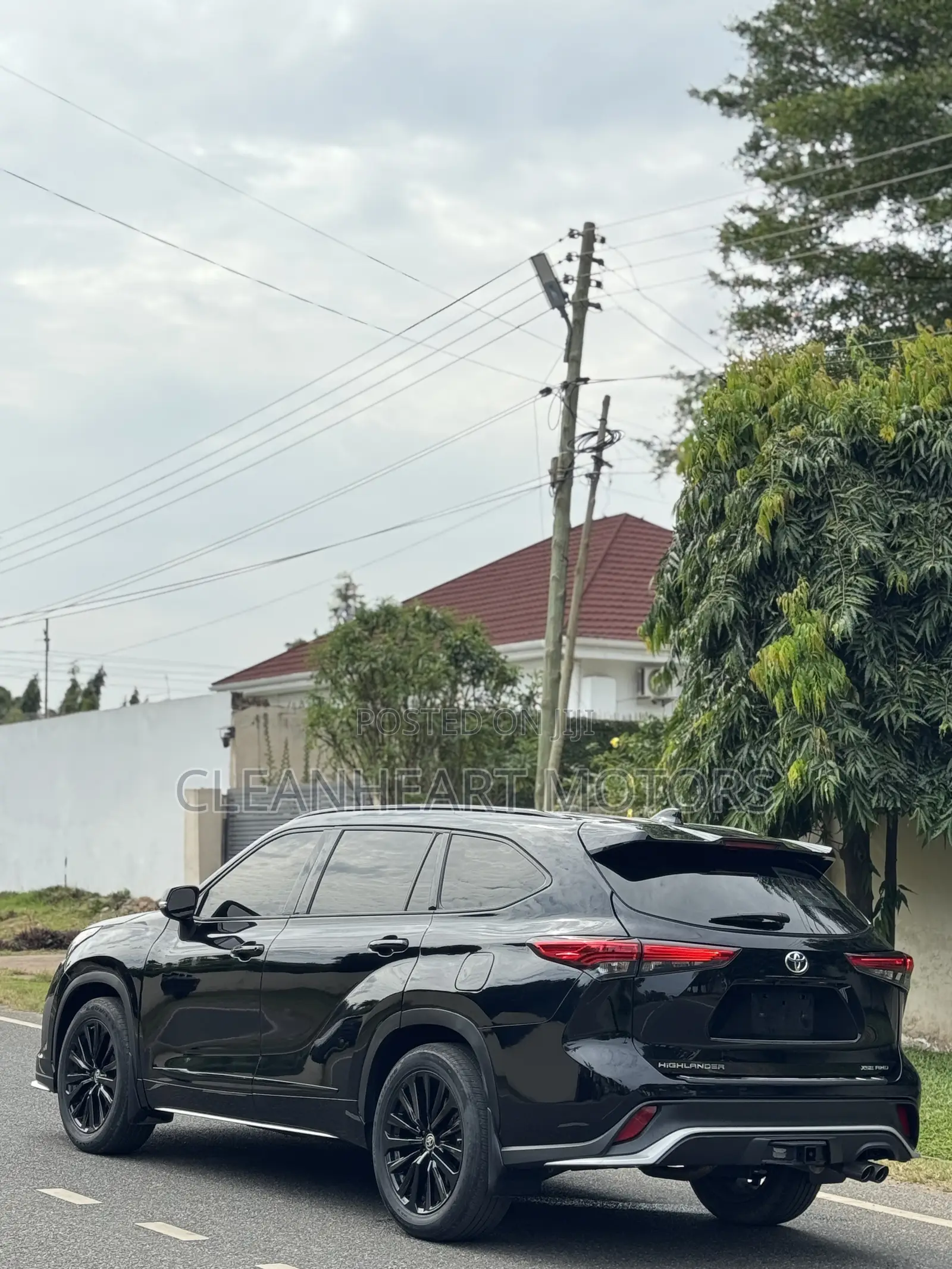 Toyota Highlander XSE AWD 2023 Black