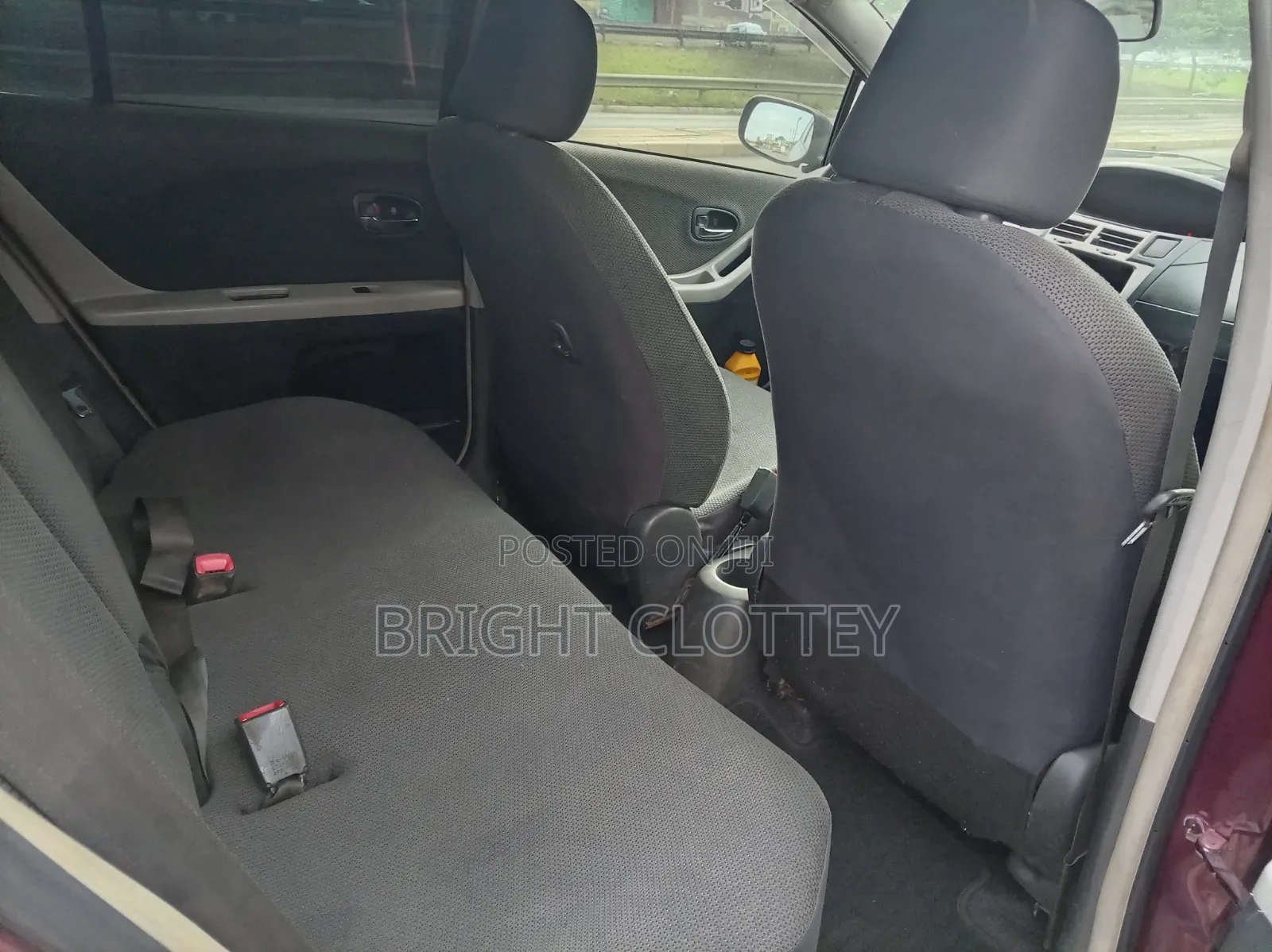 Toyota Vitz 2010 Brown