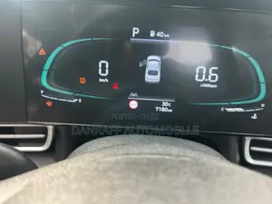 Hyundai Elantra SE IVT 2025 White