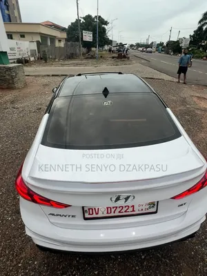 Hyundai Avante 2018 White