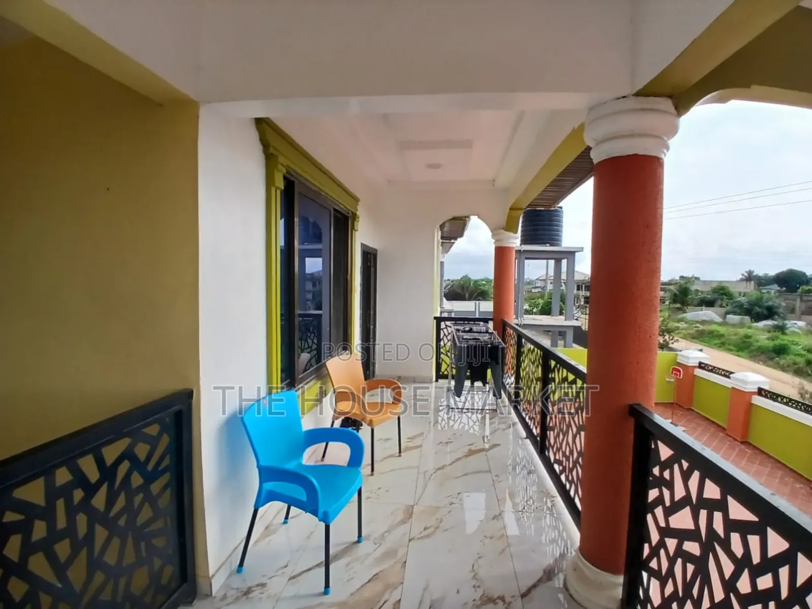 2bdrm Block of Flats in Funko, Tarkwa Nsuaem for rent
