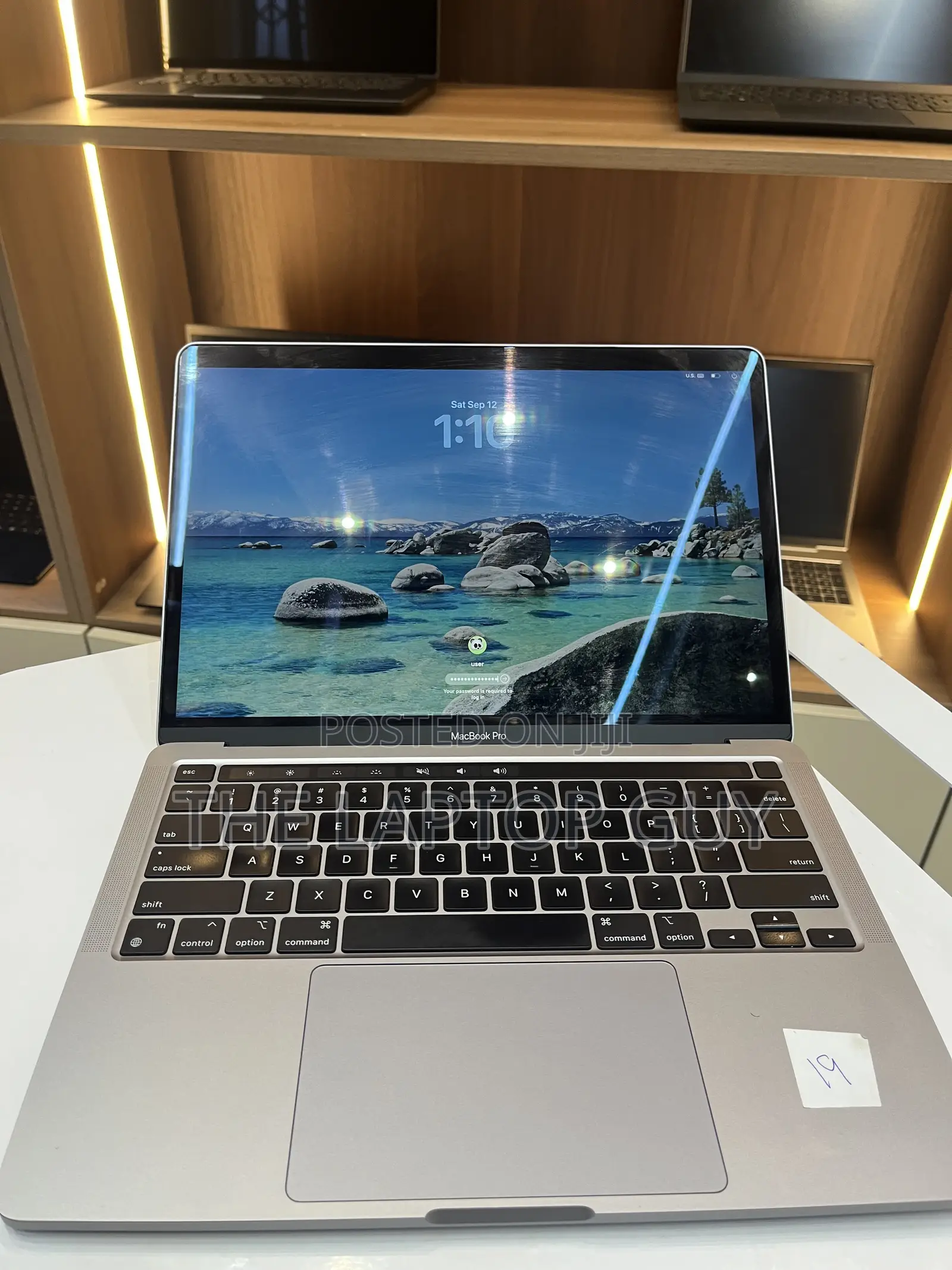 Laptop Apple MacBook Pro 2020 M1 16GB Apple M1 SSD 512GB