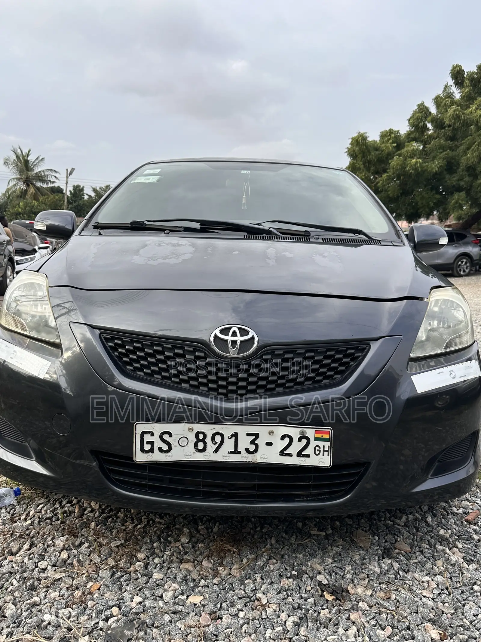 Toyota Yaris 2010 Gray