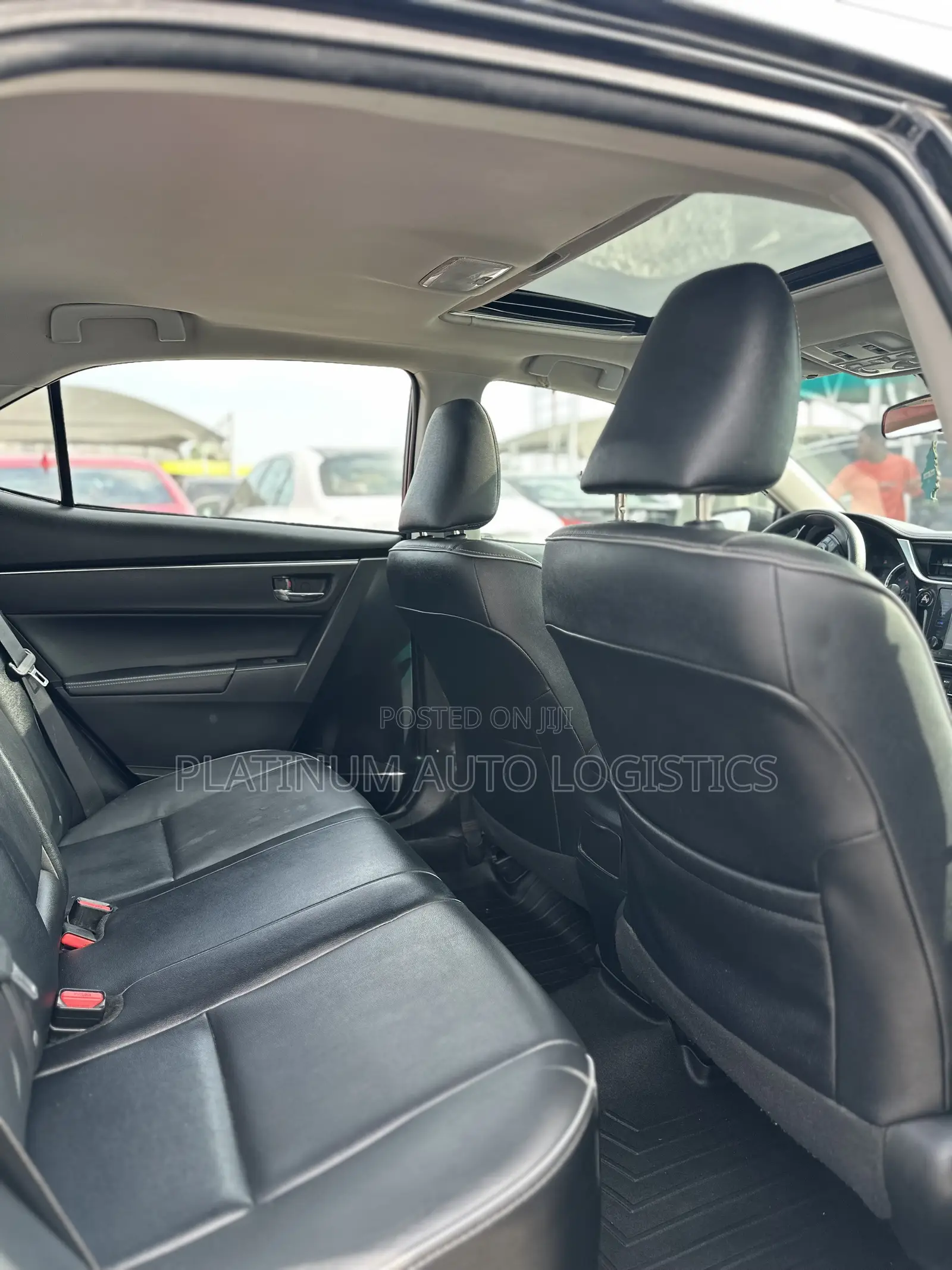 Toyota Corolla XSE 4dr Sedan (1.8L 4cyl CVT) 2017 Black
