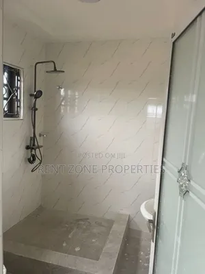 3bdrm House in Anyaa for rent