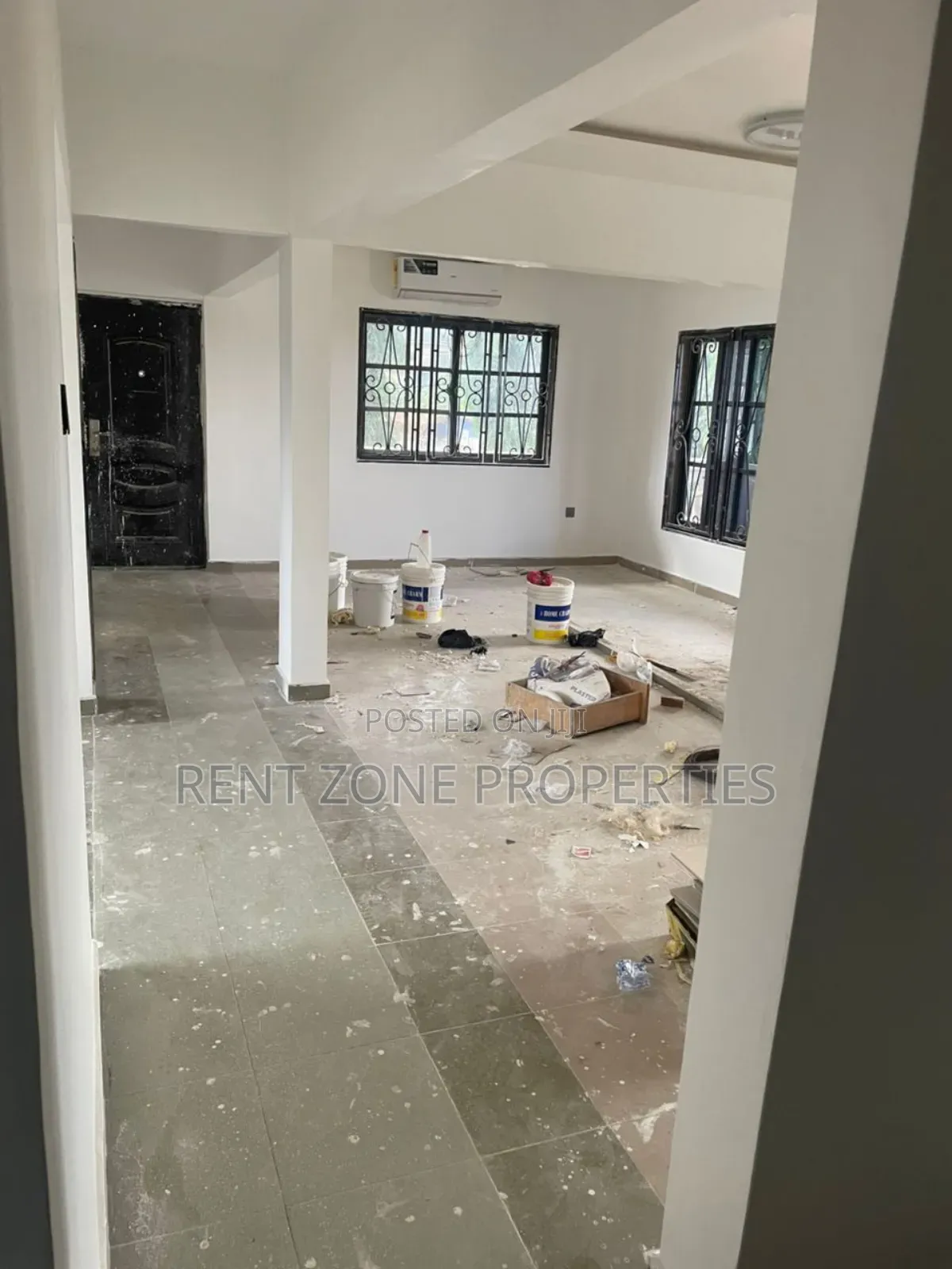 3bdrm House in Anyaa for rent
