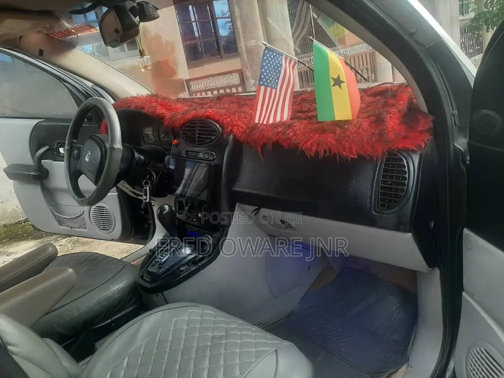 Saturn Vue 2003 Silver