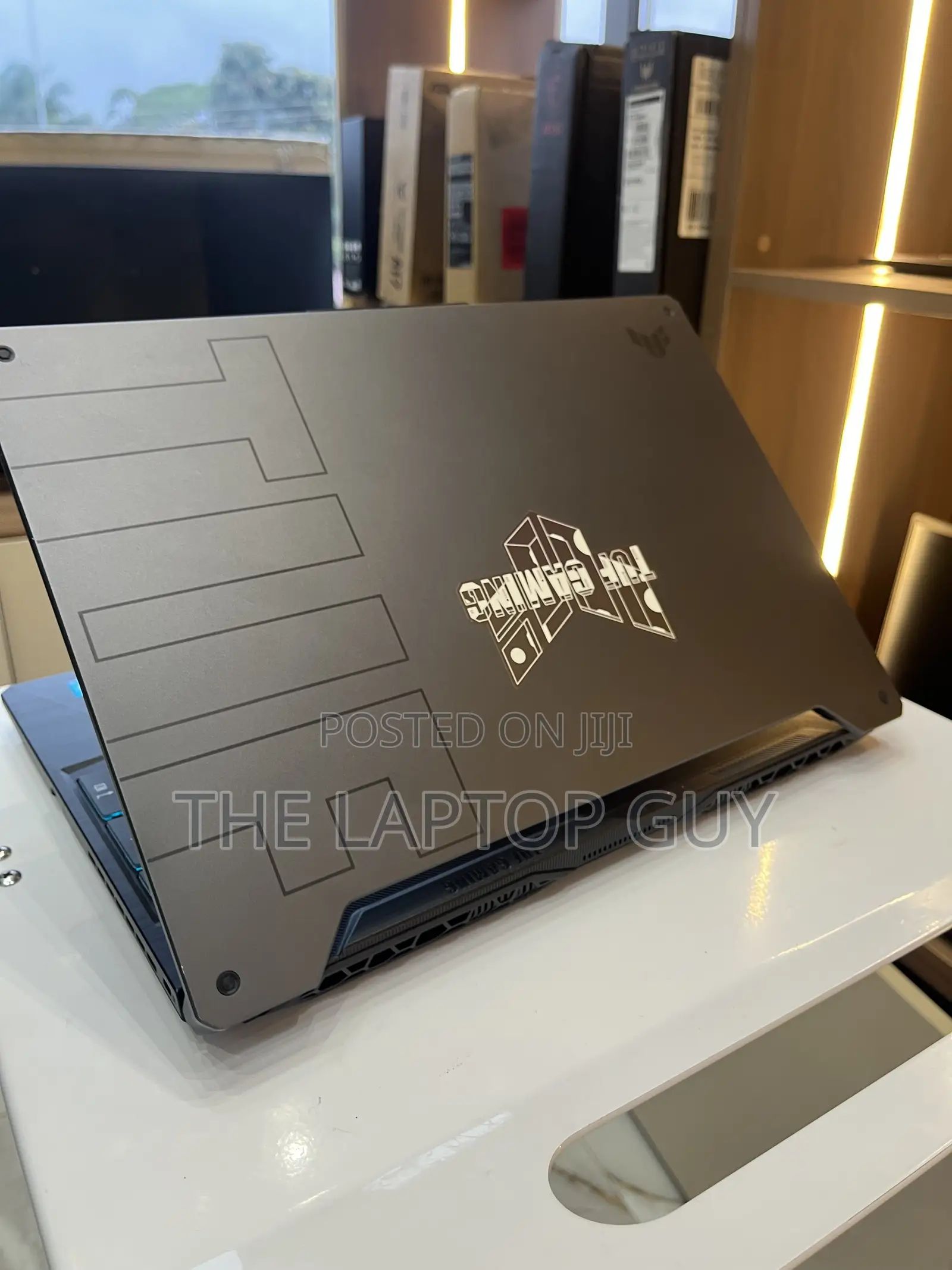 Laptop Asus TUF Dash F15 16GB Intel Core i5 SSD 512GB