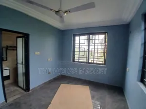 3bdrm Block of Flats in Funko, Tarkwa Nsuaem for rent