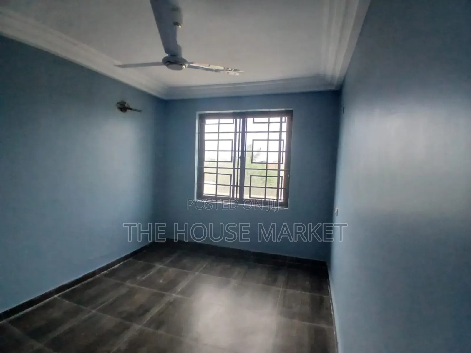 3bdrm Block of Flats in Funko, Tarkwa Nsuaem for rent