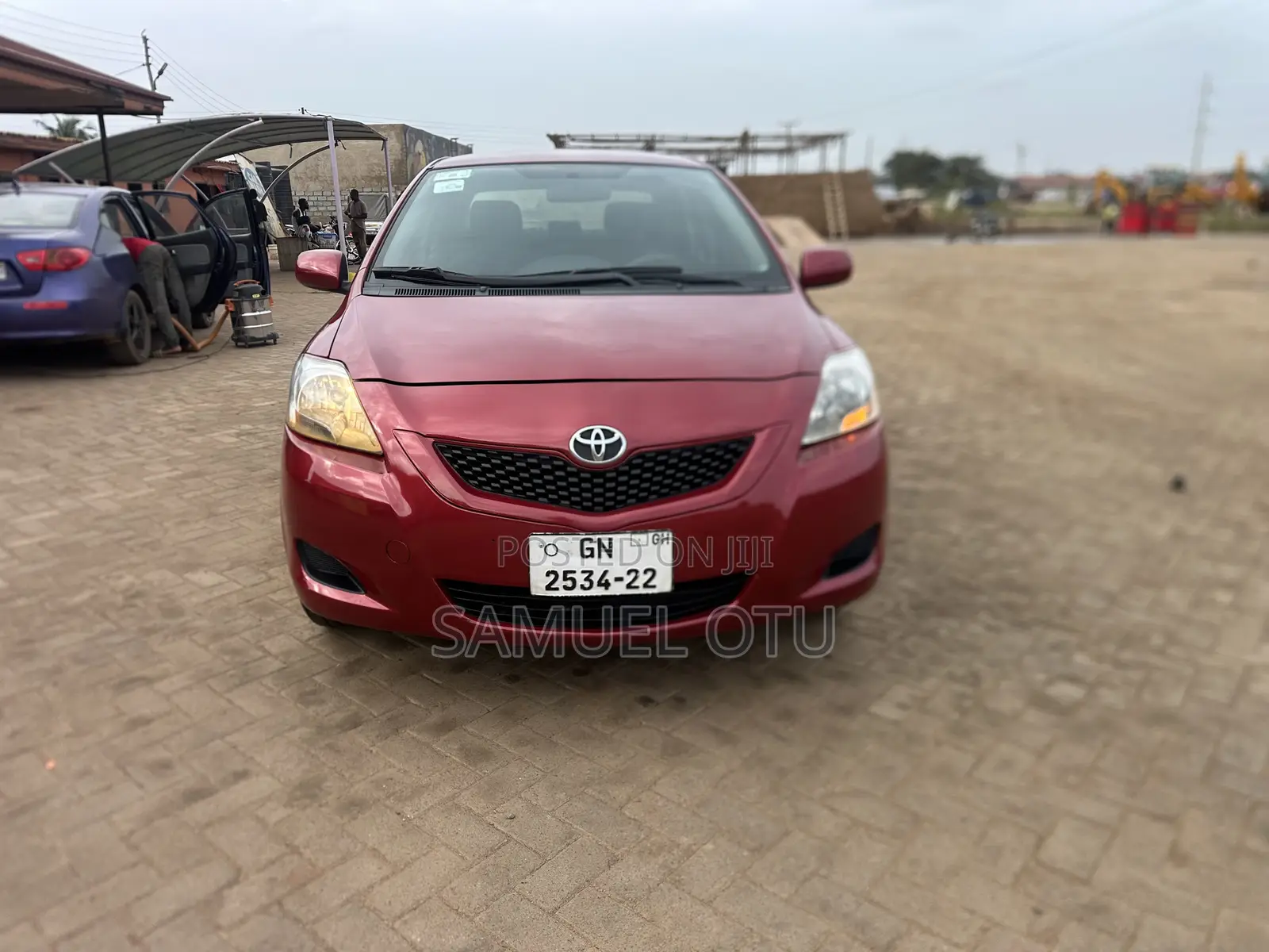 Toyota Yaris 2012 Red