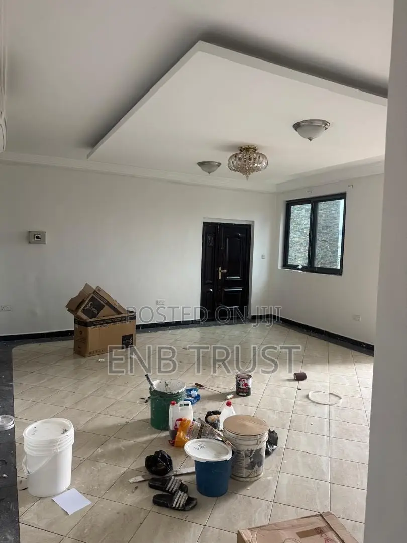 3bdrm Apartment in Dome, Parakuo Estate for rent