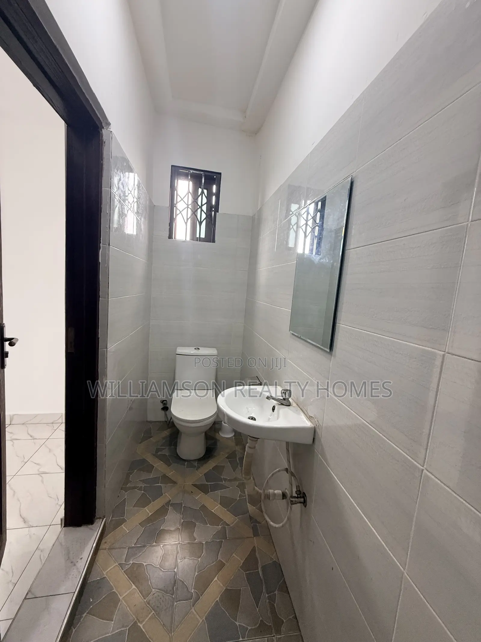 2bdrm Apartment in Community 18 Area, Spintex for rent