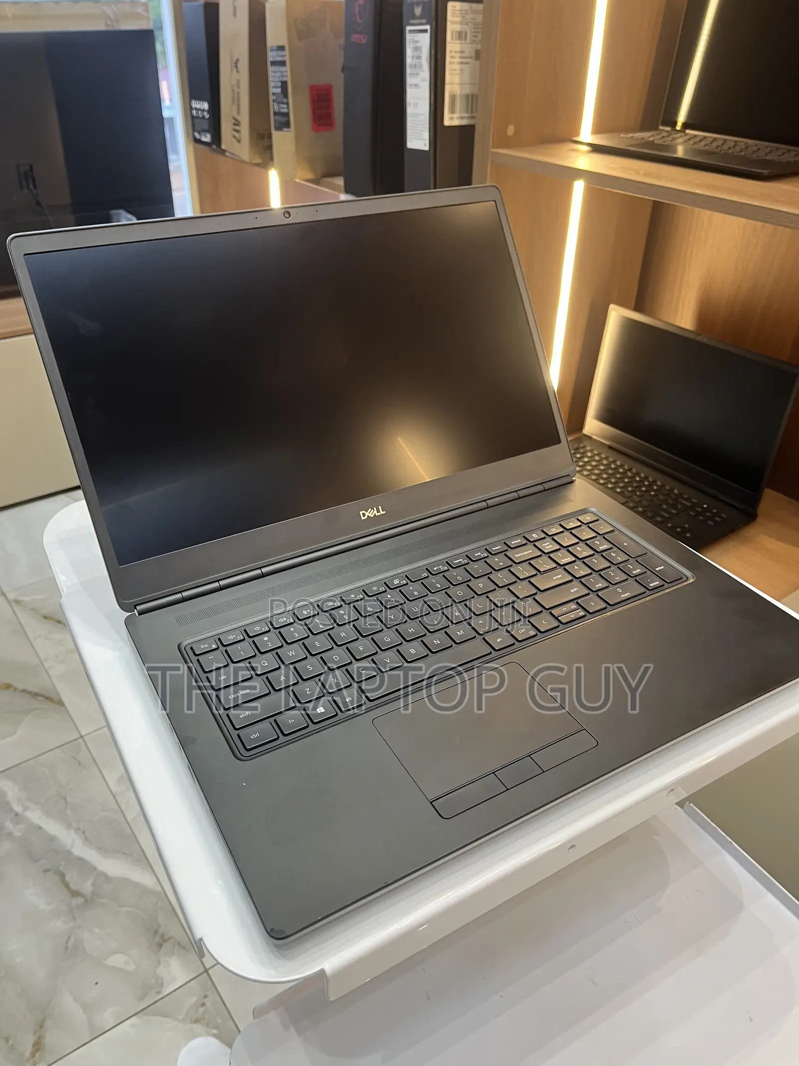 Laptop Dell Precision 7750 32GB Intel Core i7 SSD 512GB